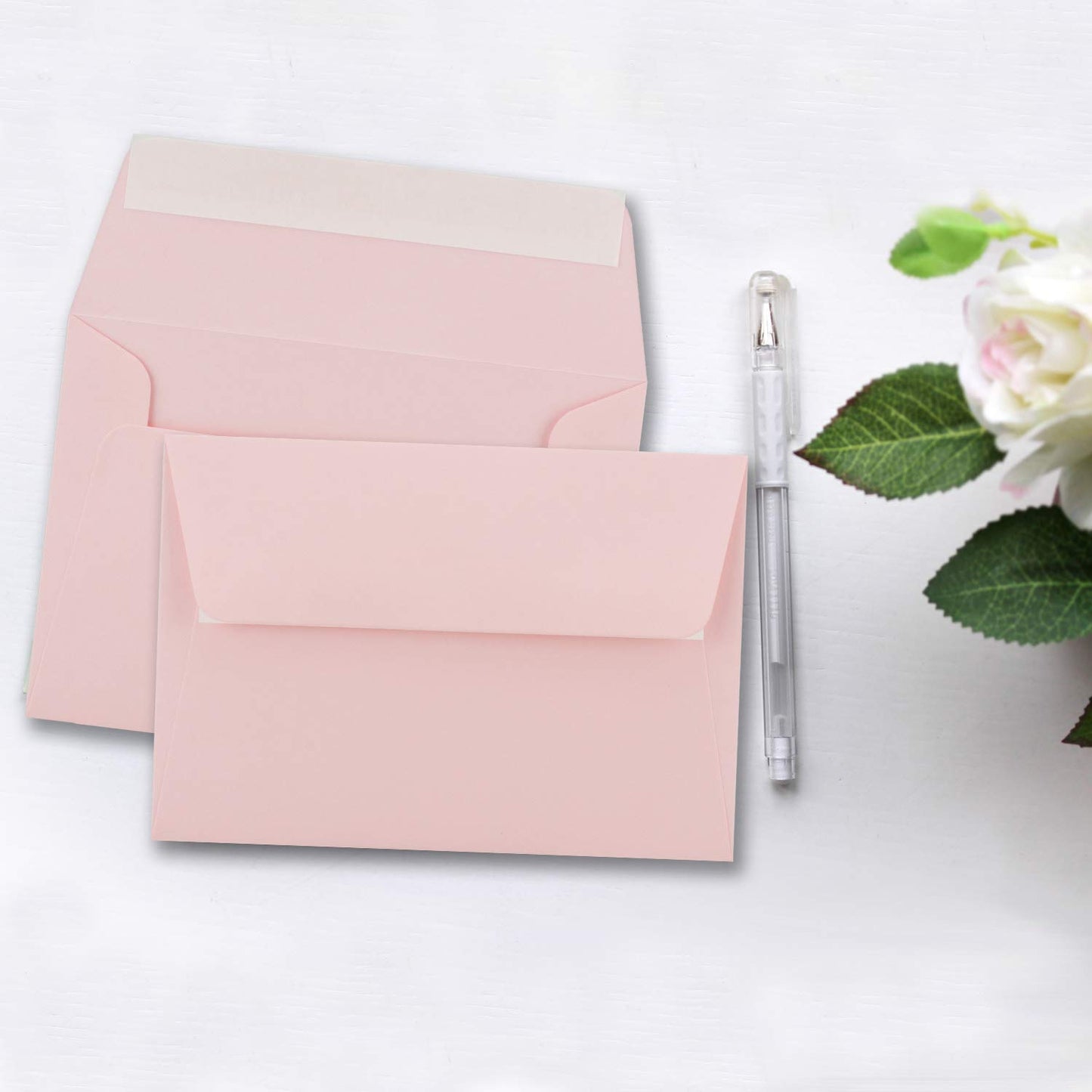 150 B6 pink envelopes - 12.5 x 17.5 cm - self-sealing - 120 g/m² - wide elegant closure flap - high-quality invitation envelopes