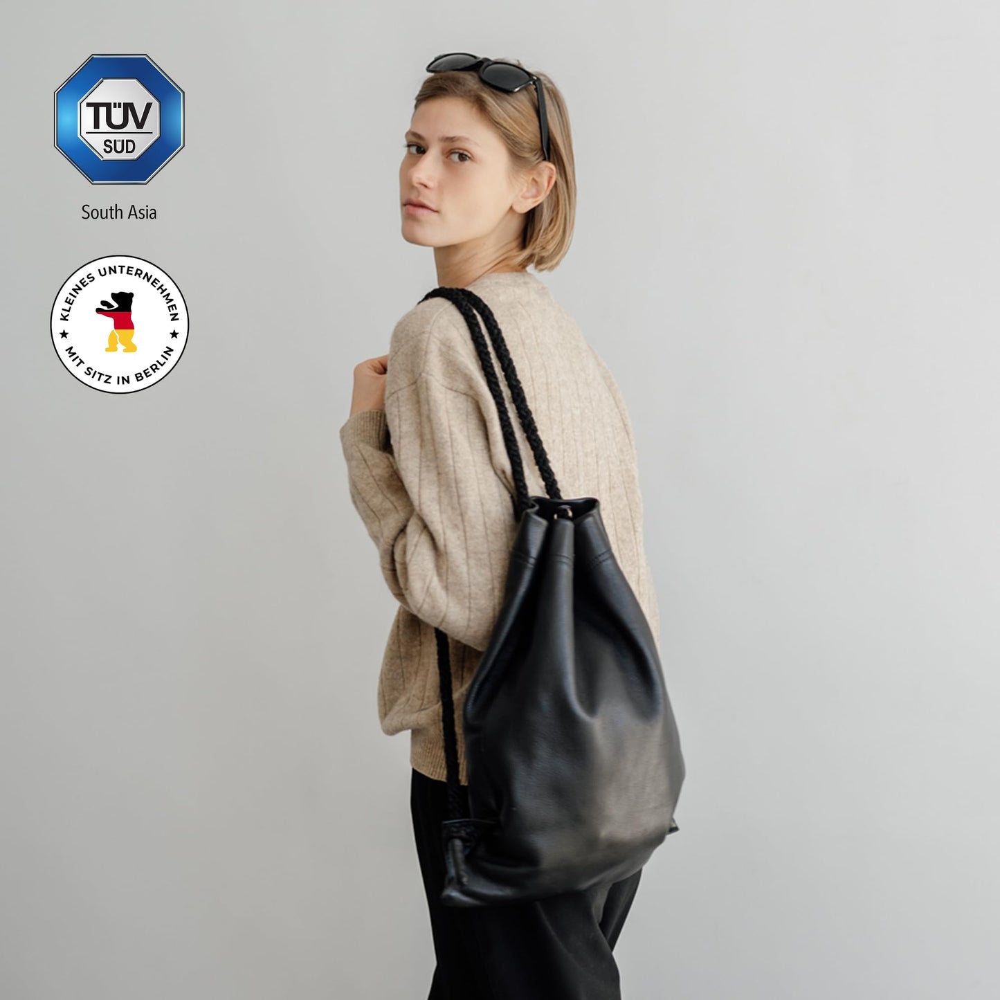 Berlin Bags Premium gym bag made of leather, sports backpack with drawstring for women and men - Black