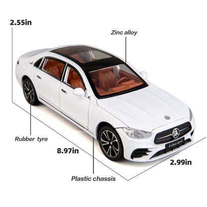 TGRCM-CZ 1/24 Benz E300 model car, made of zinc alloy, pull back toy, die-cast toy cars with sound and light, for kids, boys, girls, gift (white)