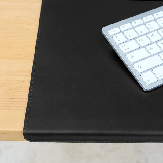 Hamosons - Large desk pad with edge protection / Angled desk pad size XL made of buffalo leather, black, model 26313.