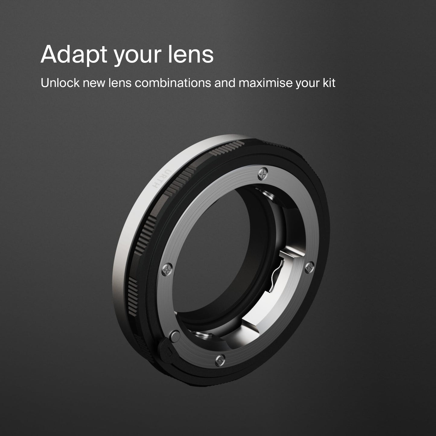 Urth lens adapter: Compatible with Leica M lens and Sony E camera body.