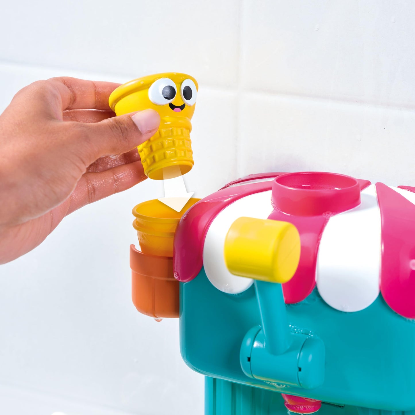 Toomies Deluxe Foam Ice Cream Machine Bathtub Toy, Wall-Mounted Foam Bath Toy for Kids, Pretend Play Water Toy, Sensory Baby and Toddler Toys for ages 18 months+