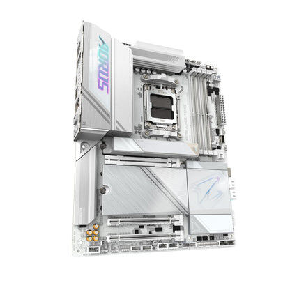 GIGABYTE X870E AORUS PRO Ice motherboard - Supports AMD Ryzen 9000 CPUs, 16+2+2 Phase Digital-VRM, up to 8000MHz DDR5 (OC), 3xPCIe 5.0, Wi-Fi 7, 2.5GbE LAN, USB 4.