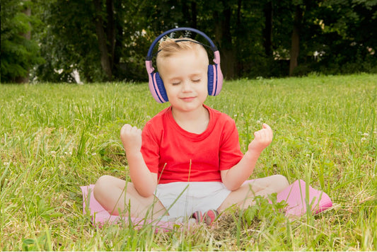 SIMOLIO 2 Pack Wireless Bluetooth Headphones for Kids with Hard Case and Share Port, Kid-friendly wireless headphones with Limited Volume, Over-Ear Wireless Headphones for Girls, Boys Mint+Pink
