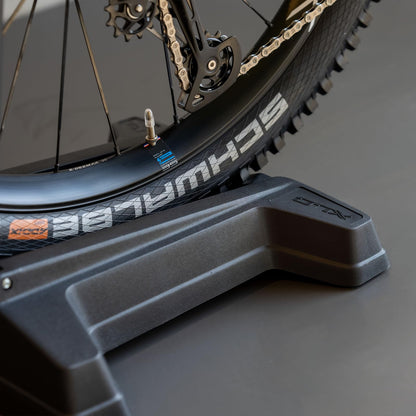 XLC The foldable XLC bike stand VS-F08, stylish and space-saving, black.