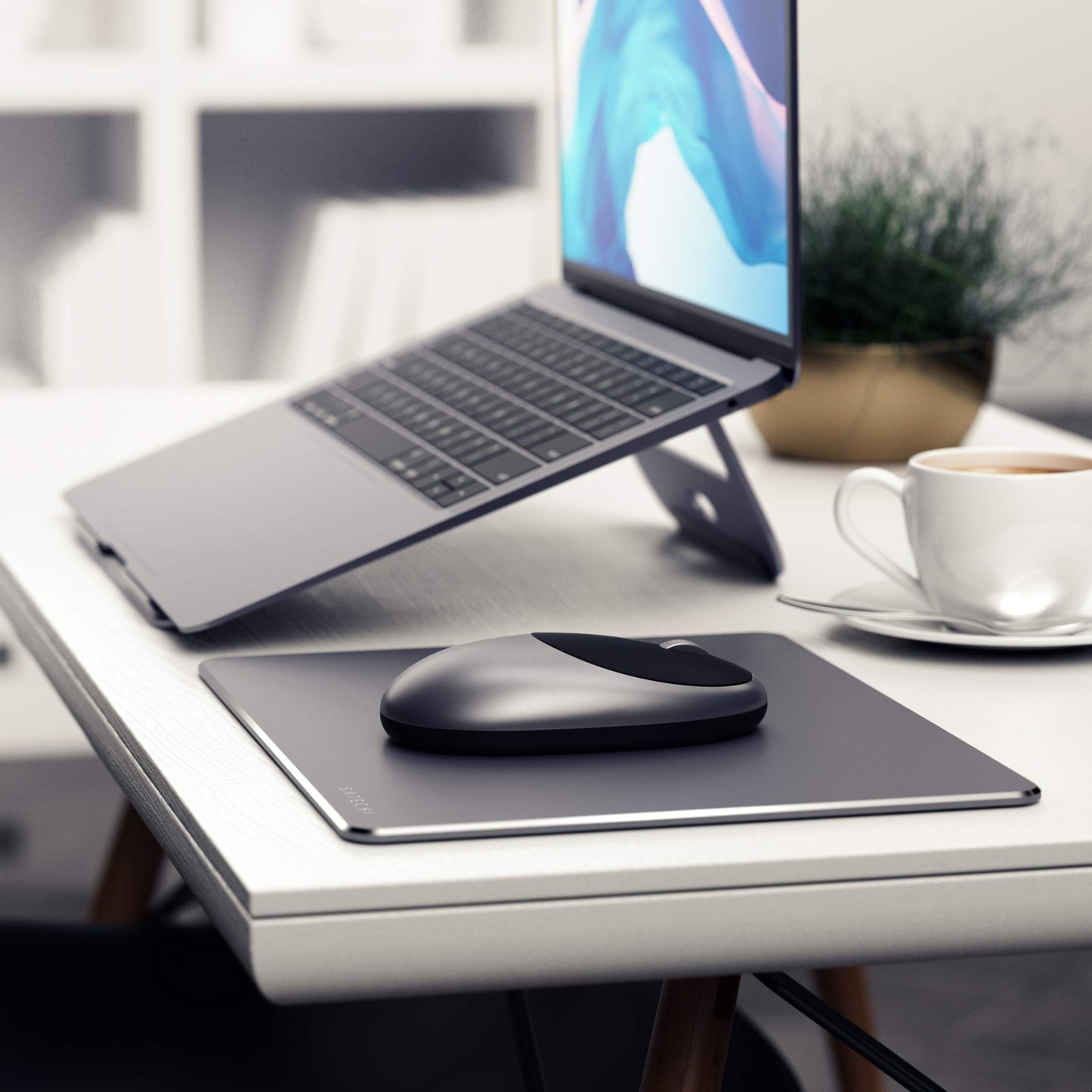 SATECHI M1 Wireless Bluetooth Mouse - USB-C rechargeable, compact & portable, for Mac/Windows, compatible with MacBook M4/M3/M2, Pro, Air, iMac, iPad Pro, iPhone 16/15/14 & more - Space Gray