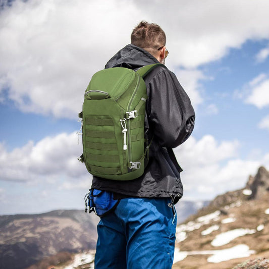 TANTOMI hiking backpack for men made of nylon with good ventilation. Large capacity, suitable for camping and hiking. 52x29x17cm, 851g.