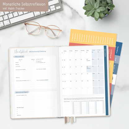 Häfft® Teacher Planner 2025/2026 A5 + "Beige Ginkgo" Hardcover Teacher Calendar/School Year Planner with 236 pages, stickers, and more - sustainable & climate-friendly.