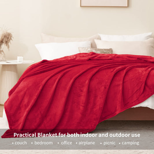 Aisbo cuddly blanket fluffy red throw - fleece blanket 220x240 cm XXL large warm couch throw, cuddly living room blanket soft as sofa throw blanket for winter bed.