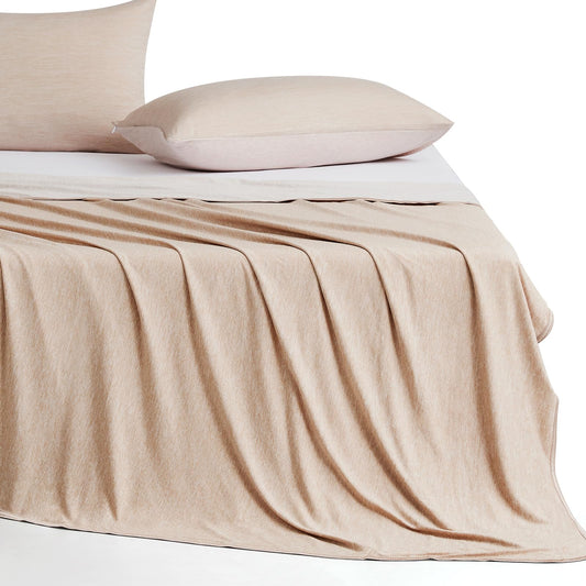 Elegear Cooling Blanket 130 x 170cm, Japanese Arc-Chill 3.0 Q-Max>0.5 Cooling Fibers 2in1 Self-cooling Summer Blanket Double-sided, absorbs body heat, cooling blanket for people Thin Throw Blanket Beige
