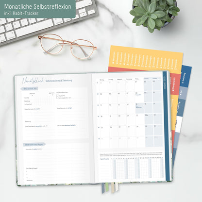 Häfft® Teacher Planner 2025/2026 A5 + "Minty Leaves" Hardcover Teacher Calendar/School Year Planner with 236 pages, stickers and more - sustainable & eco-friendly