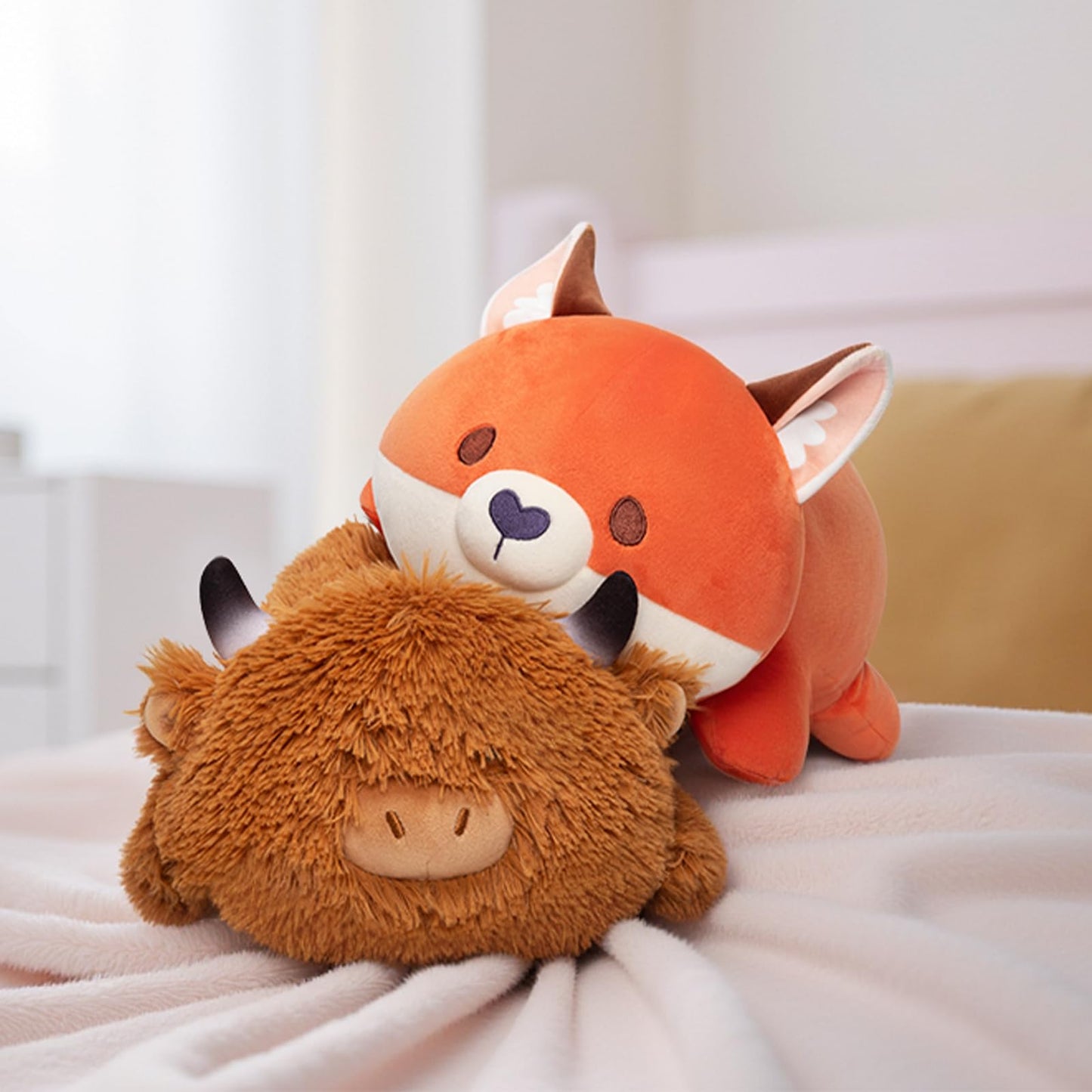 Mewaii Sweet Highland Cattle Cow Stuffed Animal Plush Pillow for Kids, Soft 33 cm Stuffed Animals, Kawaii Plush Cow, Relaxation and Decorative Pillow for Girls.