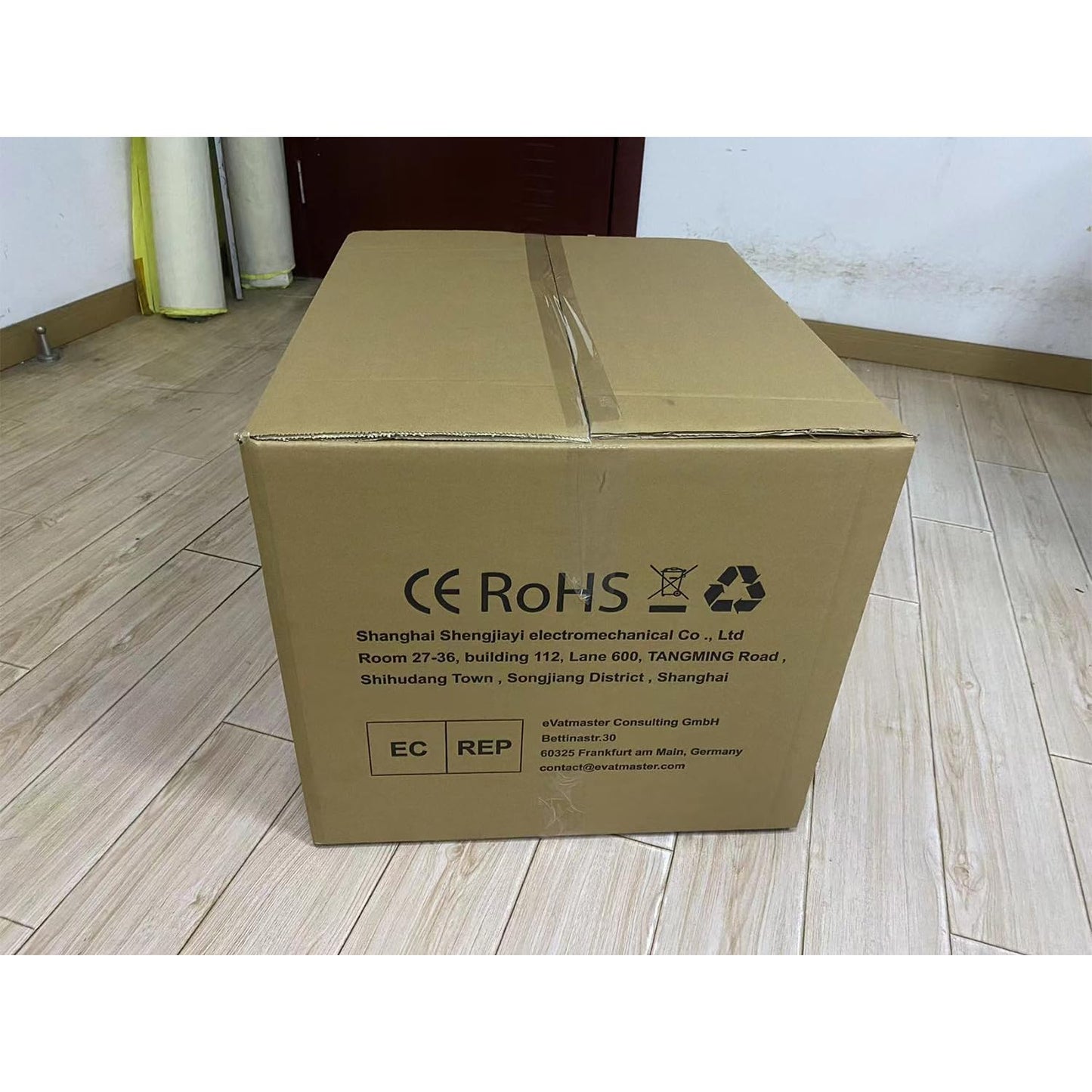 5 in 1 Heat Press Machine 38x38cm T-shirt Press Machine Heat Transfer Machine 360 Degree Rotatable DIY Heat Press with Digital LED Temperature and Time Controller.