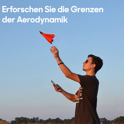 POWERUP 4.0. Smartphone-controlled paper airplane set of the next generation. Easy to use with autopilot function and integrated gyroscope. For all hobbyist flyers and enthusiastic pilots.