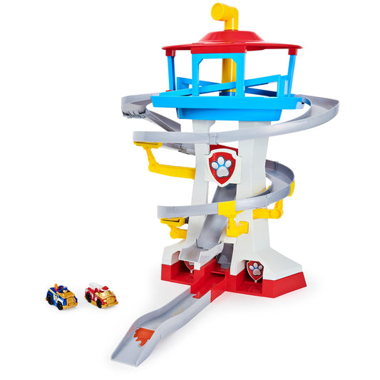PAW PATROL 6058281 - True Metal Adventure Bay Playset with 2 metal vehicles in 1:55 scale.