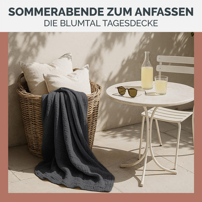 Blumtal daybed 200x230 cm Cotton - Muslin Blanket Oeko-TEX cert. - Bedspread 200x230 - Couch Throw - Light cotton cuddly blanket 100% - Living room sofa blanket - Bedspread Anthracite