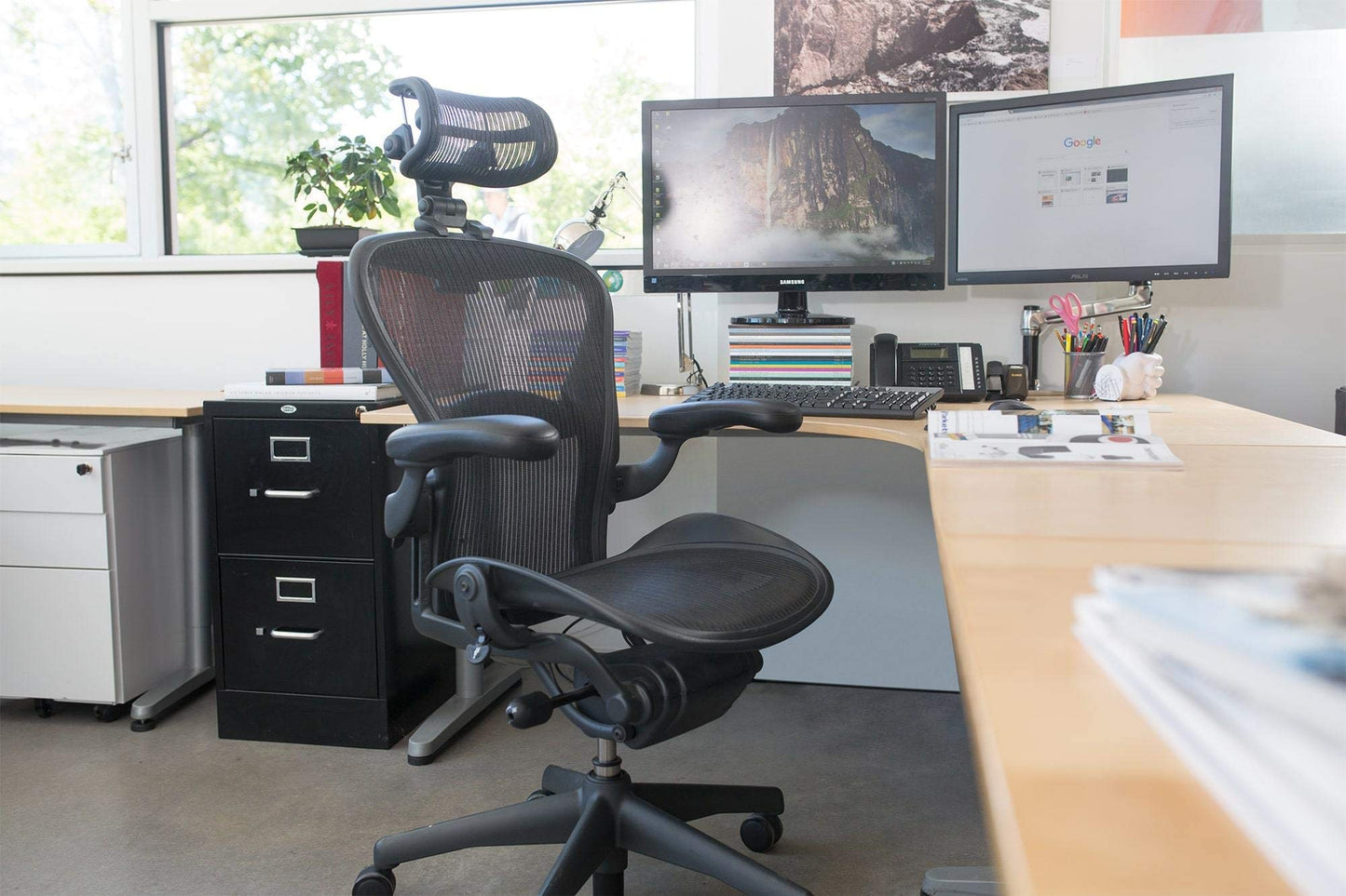 The original headrest for the Herman Miller Aeron chair H3 Carbon | Colors and mesh match classic Aeron chair 2016 and earlier models.