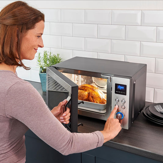 SEVERIN 3-in-1 microwave with glass bottom, grill, and hot air function, large cooking area for square dishes, black/stainless steel, MW 7777