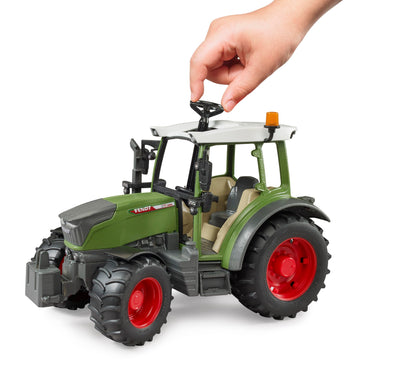 02180 - Brother - Tractor Fendt Vario 211 - 1:16 Vehicles, Agriculture, Bulldog, Tractor, Toy for ages 3 and up