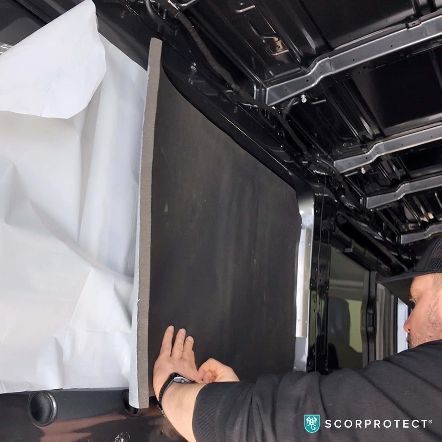 Armaflex original XG rubber sheet self-adhesive (insulation thickness 19 mm 1000 x 6000 mm = 6 m²) + red gloves CAT2 + SCORPROTECT® keychain.