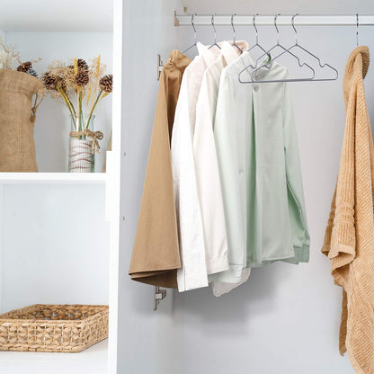 HOUSE DAY 40 Pack Gray Hangers Rubber Coated Metal Wire Hangers Non-Slip Space Saving Thin 0.4cm Thick