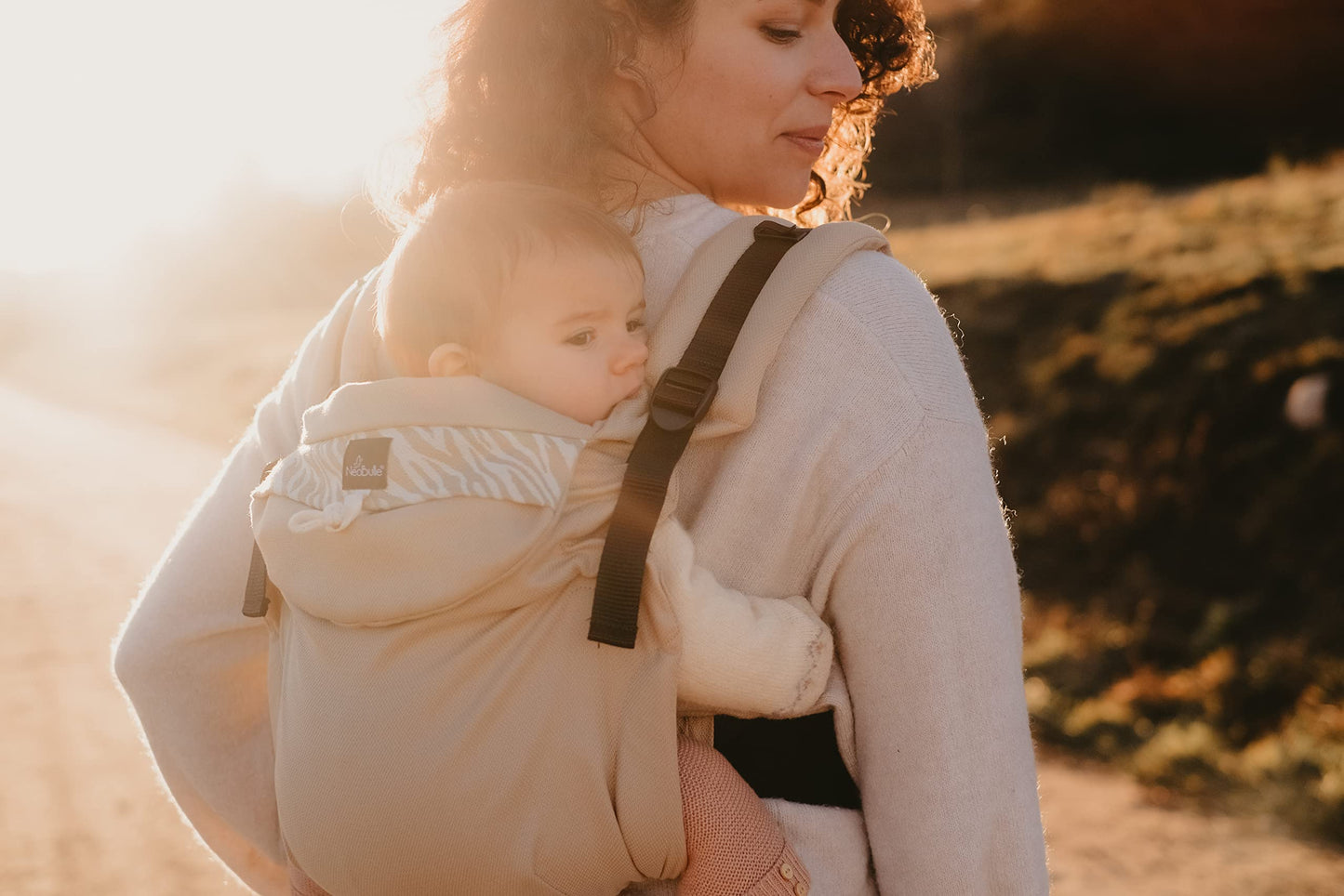 Néobulle - Baby carrier | evolutionary Néo V3 | adjustable with fabric for up to 24 months | 100% cotton with soft straps and Galet Physiological Belt | Color Savane