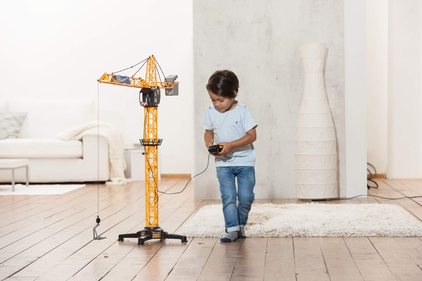 Dickie Toys - Giant Crane 100 cm - Remote-controlled construction crane with large transport bucket and cargo carrier, for children aged 3 years and older, can rotate 350 degrees.