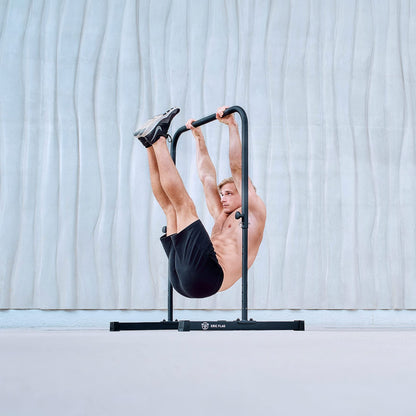 Eric Flag Calisthenics Equipment adjustable in 4 heights - Free-standing pull-up bar made of reinforced steel, up to 250 kg load-bearing capacity - Multifunctional calisthenics equipment for dips, pull-ups, gym.