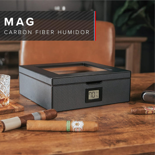 CASE ELEGANCE MAG Desktop-Humidor, simple humidification system, precise digital hygrometer, carbon fiber, magnetic seal, for 20-30 cigars