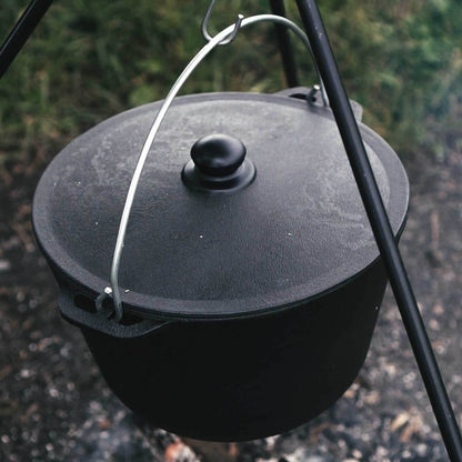 4BIG.fun Kazan 6L made of cast iron with handle and cast iron lid | Swivel pot camping pot goulash kettle | Cast Iron KETTLE Tatar Kasan | Braising pan Asia WOK | Lid outdoor BBQ camping storage pot