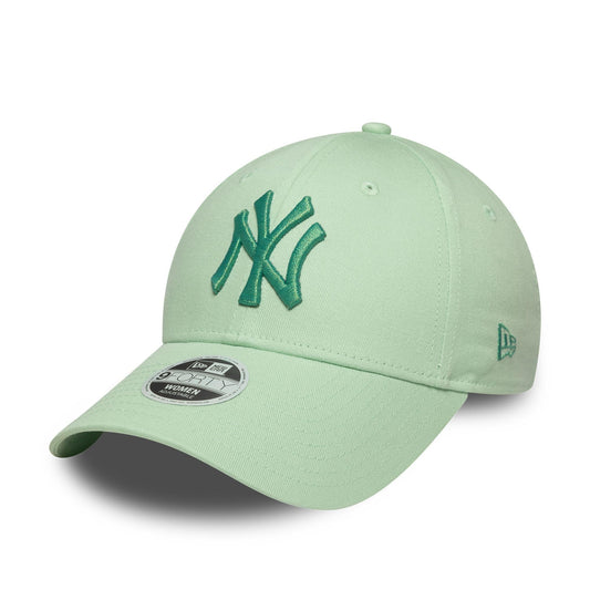 New Era New York Yankees 9Forty Women Cap in Modern Green - One Size