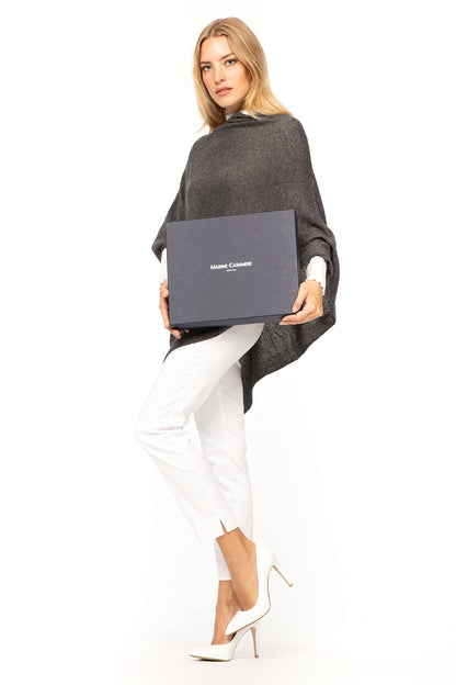 Marine cashmere poncho made from a blend of cashmere for women, delicate and soft, made from cashmere (basalt).