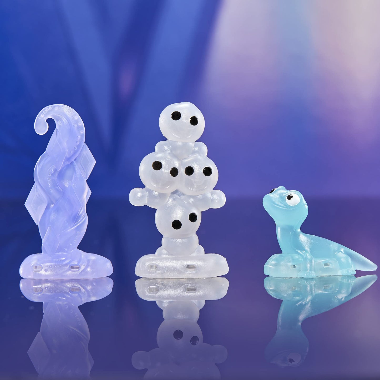 Disney's Frozen 2 talking ELSA and Friends, ELSA doll with sounds and phrases, toy for children aged 3 and up