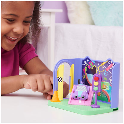 Gabby's Dollhouse Deluxe Room, Sweet Dreams, bedroom with cuddly cat & Deluxe Room, Purr-ific Play Room, playroom with Carlita toy car
