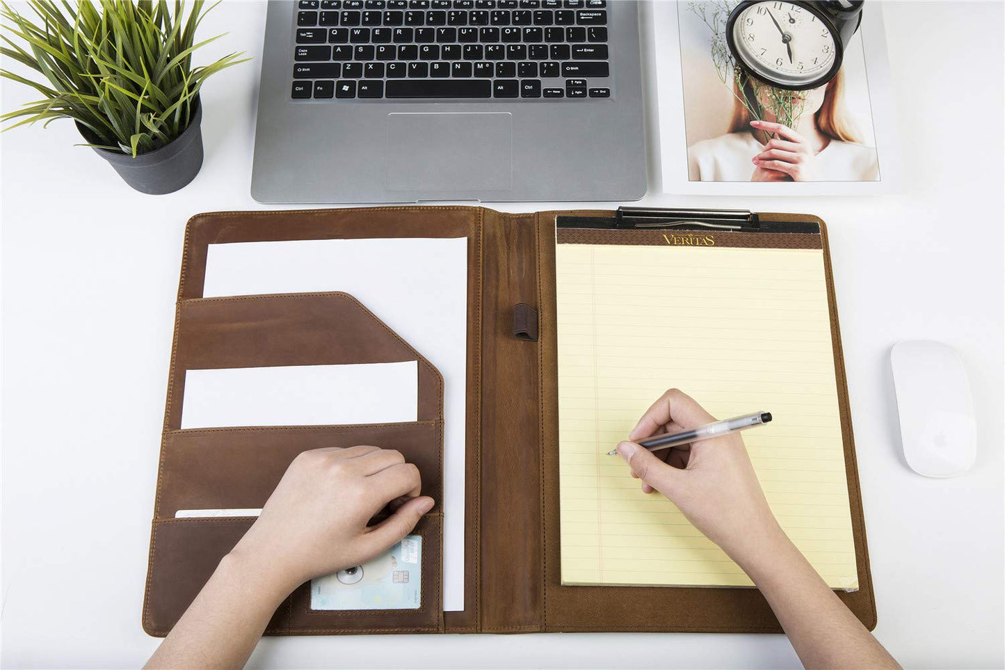 Calfinder A4 leather writing pad, slim leather conference folder with A4 pad, clipboard folder document holder with A4 clipboard, file folder for office school/work colleagues, gift, brown.