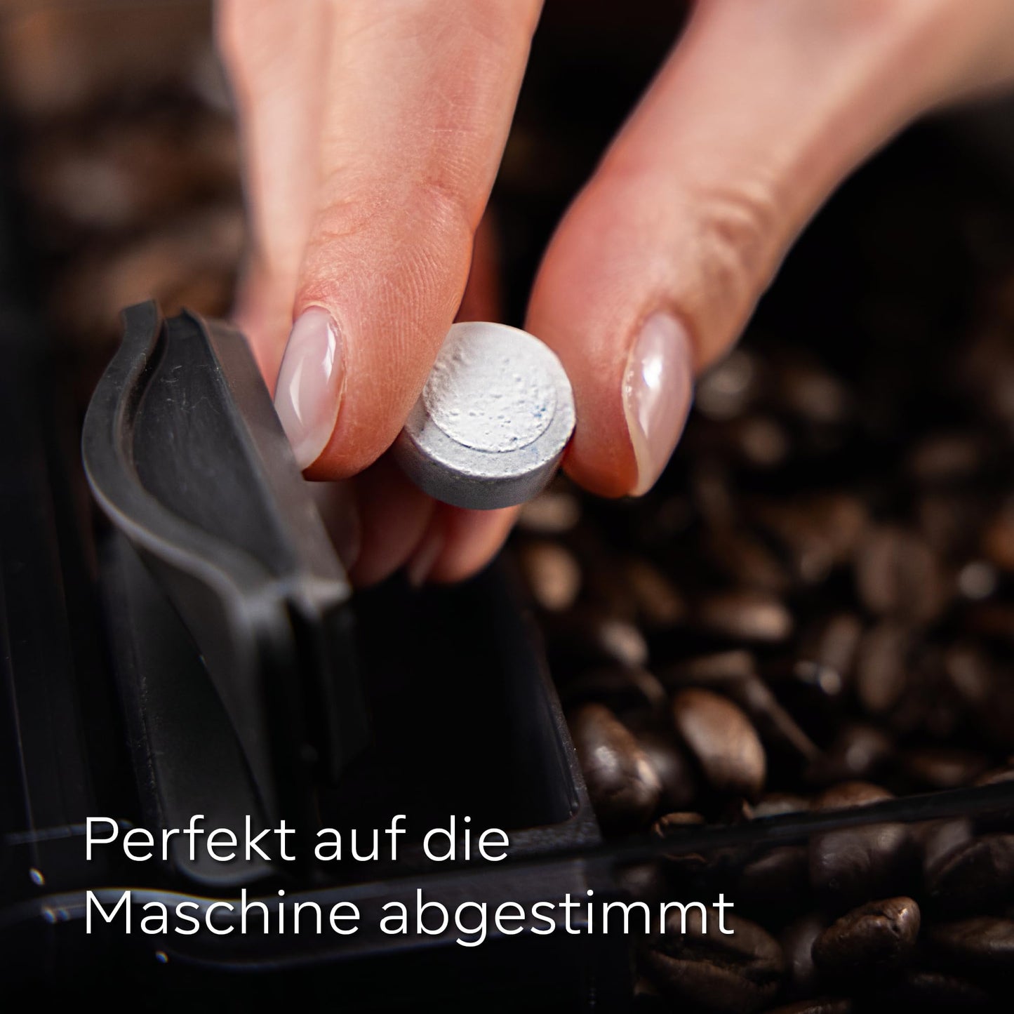 Siemens Multipack TZ80003A, 10 cleaning tablets, 6 descaling tablets, suitable for coffee fully automatic machines of the EQ series, as well as built-in fully automatic machines.