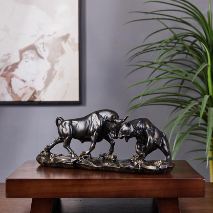 Cute Bull and Bear market figures made of resin. Wall Street Bull Bear Statue for desks, shelves, or displays. These figures make a great office gift idea.