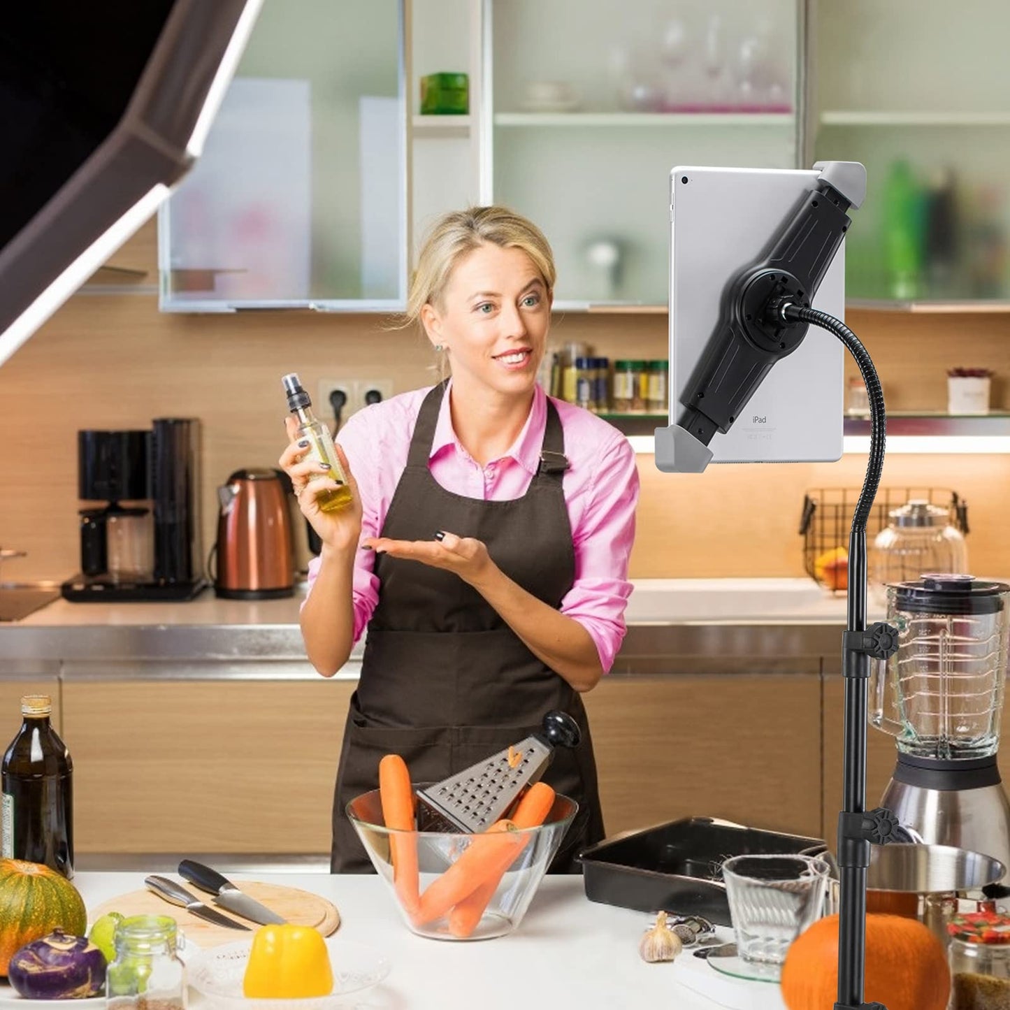 LIUGAST tripod stand, 63 inches - floor stand for tablet, with 360° rotation for iPhone Mini, Air, Pro and all 4.7-11.9 inch tablets.