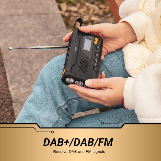 August MB290B Crank Radio DAB/FM/Bluetooth - Solar Radio 4500mAh Rechargeable Power Bank, 3 Modes LED Flashlight Sleep Timer SOS Alarm 3.5mm Emergency Radio with Hand Crank for Camping Hiking Camping.