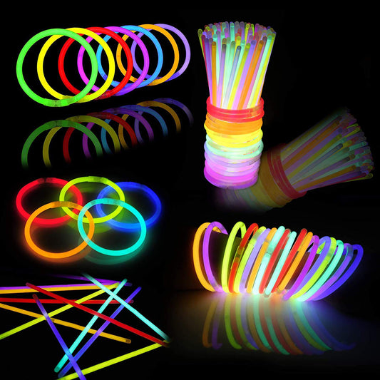 JOYIN 300pcs Glow Sticks party set, Neon Light Sticks Party Decorations, 20.3 cm Glow Sticks, Bracelets for Kids, Party Gifts, glowing Party decorations with connectors for Birthday, Wedding