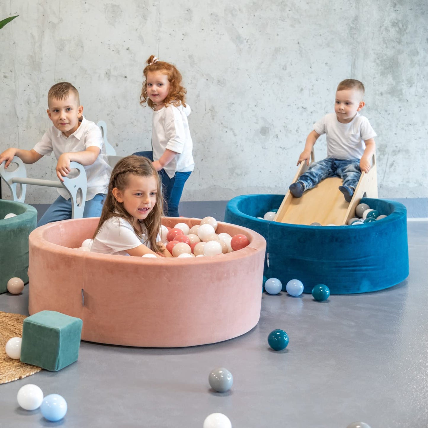 KiddyMoon Kids Wooden Slide, Stable Toddler Slide 2-in-1 Multifunction Montessori, Large, White