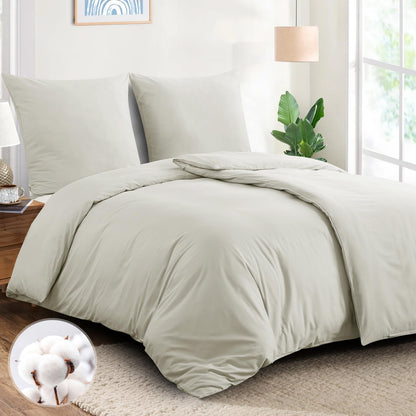 Aisbo bedding set 135x200 made of cotton, includes 4 pieces - 2 beige duvet covers and 2 pillowcases 80x80 cm. Cotton bedding set with zipper, Oeko-TEX certified.