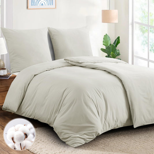 Aisbo bedding set 135x200 made of cotton, includes 4 pieces - 2 beige duvet covers and 2 pillowcases 80x80 cm. Cotton bedding set with zipper, Oeko-TEX certified.