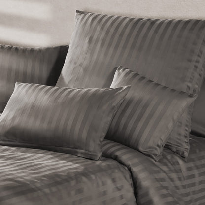 Pure Label 2-Pack Mako Satin Damask Stripe Pillowcases 40x40 cm made of 100% cotton in Taupe| Incredibly soft decorative pillows that match our bed linen sets.