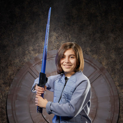 Star Wars Lightsaber Forge Kyber Core Darksaber with light effects in transparent core. Toy for kids 5+. Perfect for superhero costumes, like for Halloween.