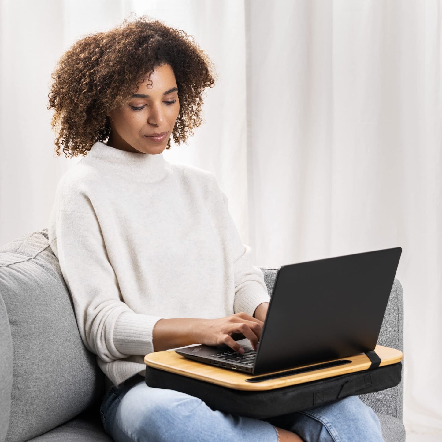 Navaris laptop table with cushion 44x32x6cm - laptop cushion pad removable - stand for laptop and tablet made of wood with padding - black natural