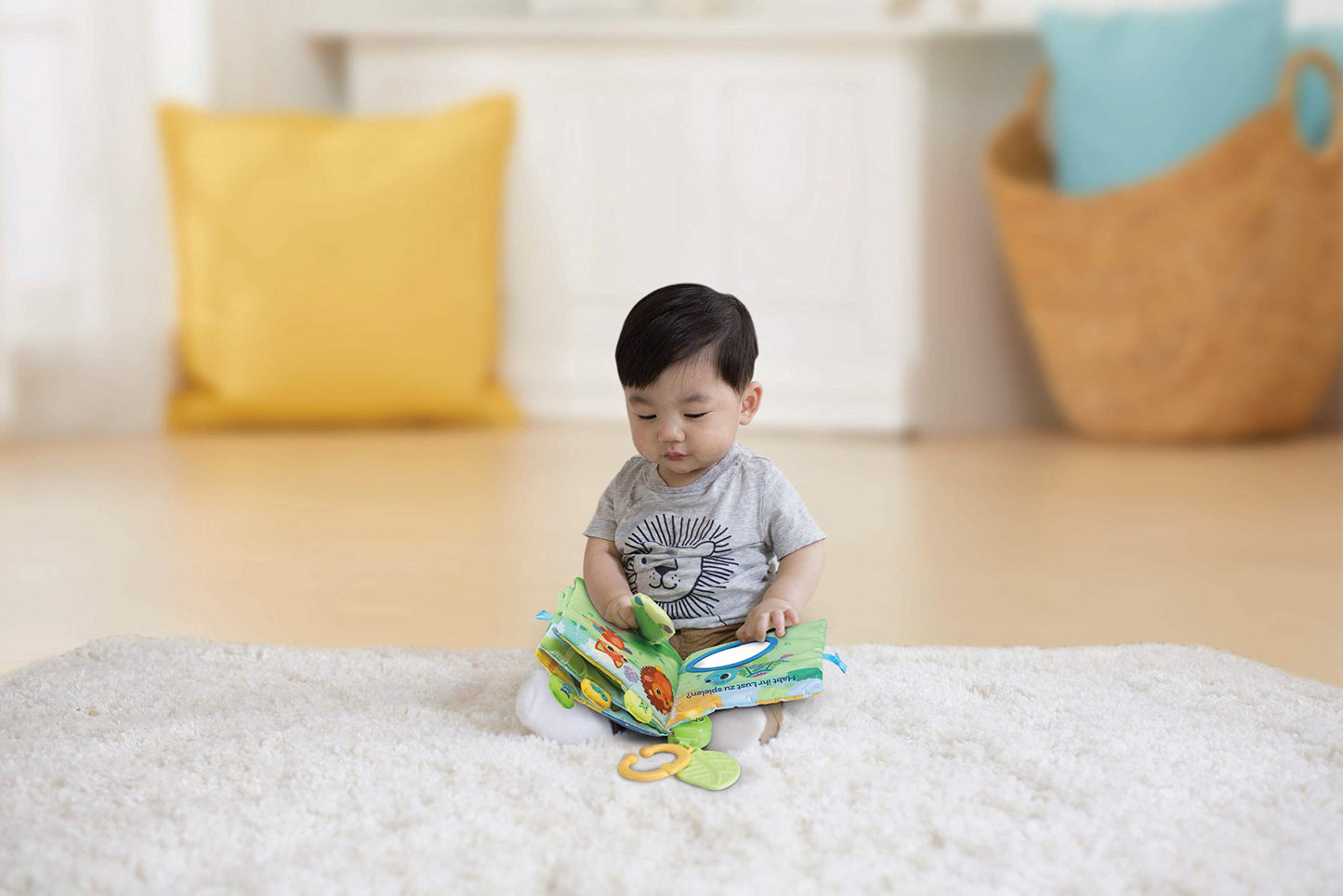 Vtech 80-536904 Baby's Music Cuddle Book