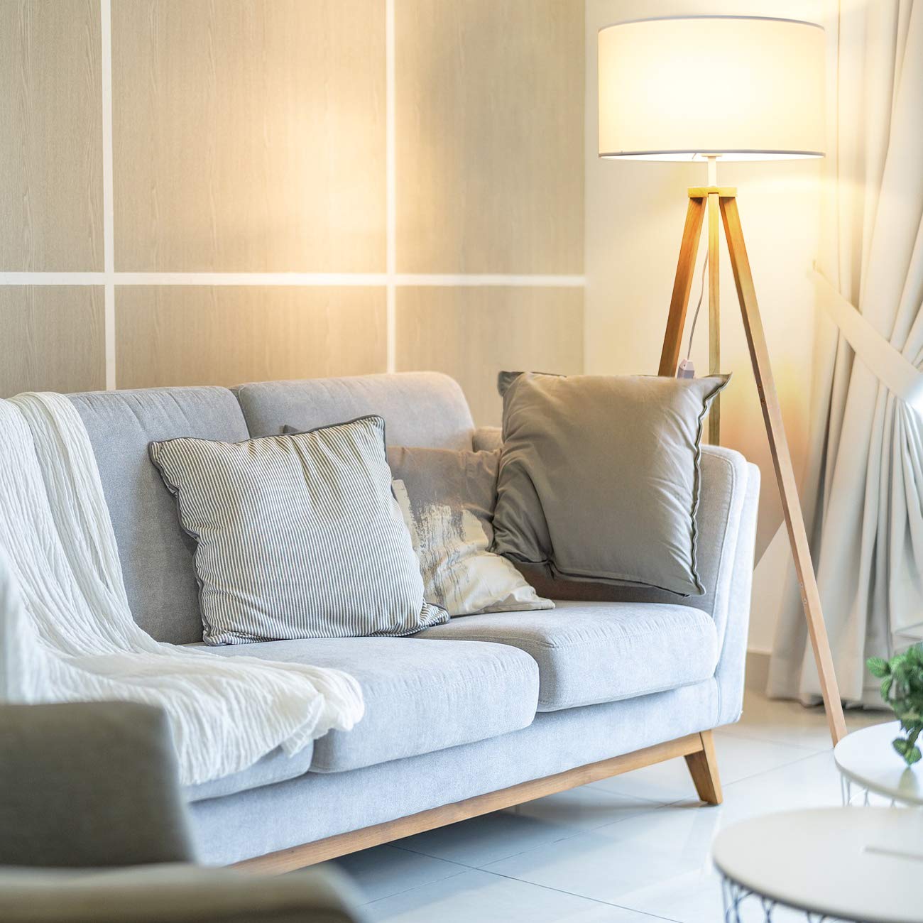 Tomons floor lamp LED dimmable made of wood tripod, Scandinavian style, modern floor lamp for living room, bedroom, study, hotel, and office, white