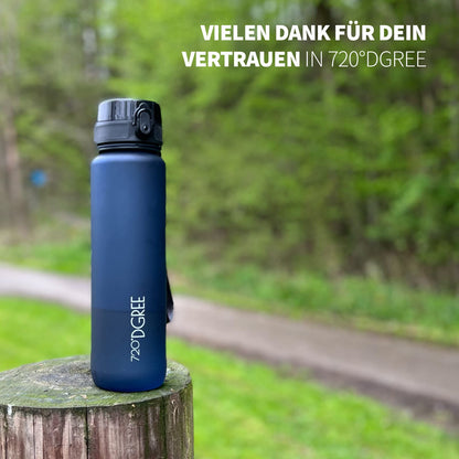 720°DGREE Bottle 1.5l "uberBottle" softTouch + Fruit Infuser - BPA-Free - Water Bottle for Gym, Fitness, Outdoor, Hiking - XL Tritan Sports Bottle: Large, Lightweight, Impact Resistant, Reusable