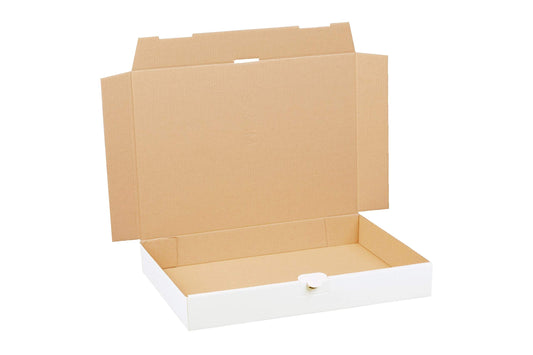100 white large letter boxes 350 x 250 x 50 mm for DIN A4+ and B4 size. Suitable for shipping as large letter, goods or books.